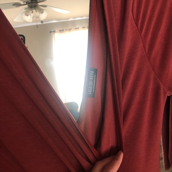 Mauve fashion nova wrap dress - Picture 3 of 3